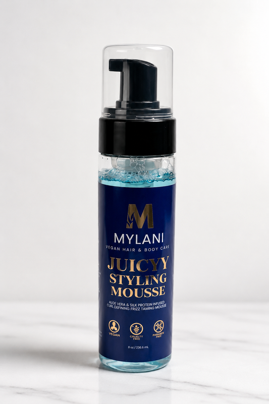 Juicyy Styling Mousse – Lightweight Hold, Defined Curls & Frizz Control